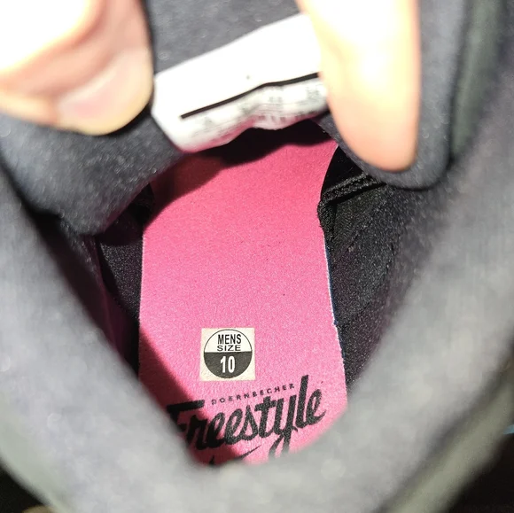 JORDAN RETRO 12 DOERNBECHER SZ 10 - Picture 7 of 10